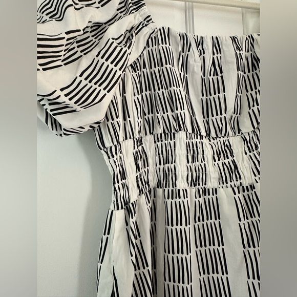 Maeve Square Neck Black and White Patterned Dress - Picture 10 of 12